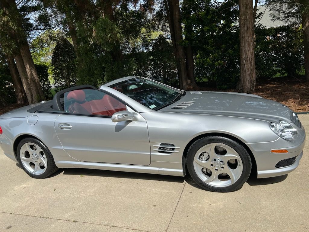 Low-Mileage 2005 Mercedes-Benz SL600 Retractable Hard-Top Convertible
